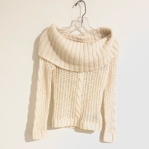GAP Size XS Cream Knit Cowl Neck Sweater